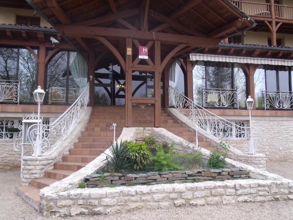 Hotel Restaurant L'Ecluse Antonne-et-Trigonant Exterior foto